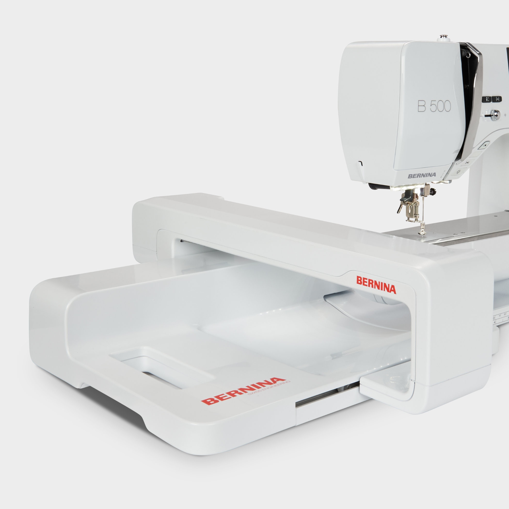 bernina_500_keyfeature_freearm